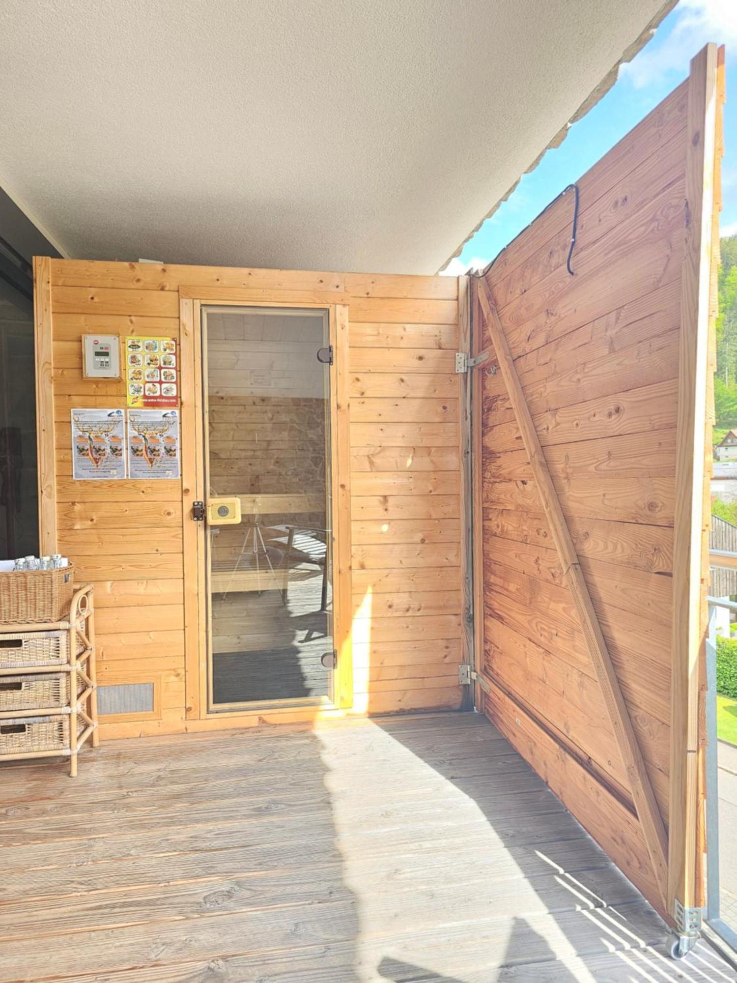 Black Forest I Sauna Auf Dem Balkon I Boxspring I Nespresso I Ausblick I Wasserfaelle Im Ort Todtnau Exterior photo
